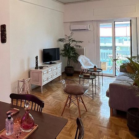Comfortable 2-Bedroom Apartment Near City Center 100M From Metro 雅典 外观 照片
